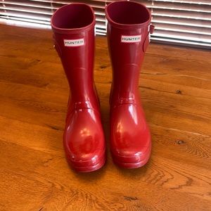 Hunter rain boots size 10